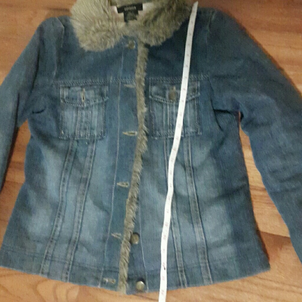 Jean jacket - Picture 2 of 5